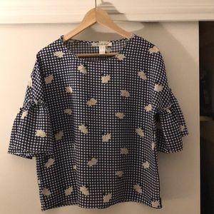 BRAND NEW flutter sleeve blouse